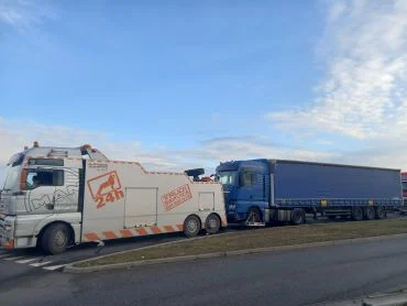 usługi transportowe Sieradz, transport niskopodwoziowy Sieradz, transport prefabrykatów, transport ponadgabarytowy maszyn