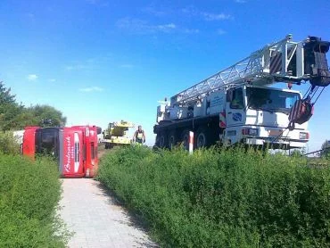 S-Trans dźwigi, pomoc drogowa, usługi transportowe